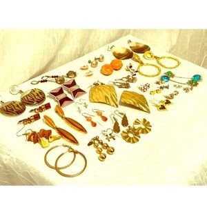 EARRINGS 30 Pair w/ .925 Sterling Italy Hoops